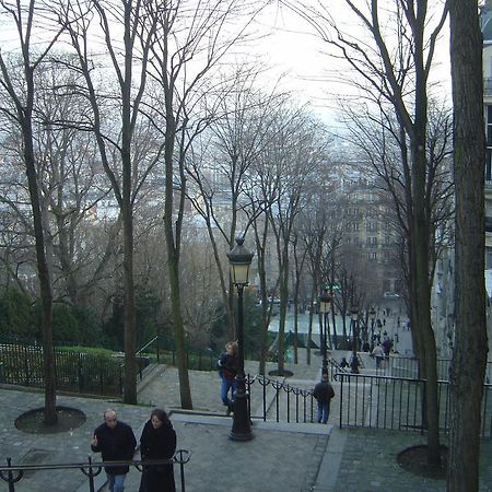 Ferienwohnung Duplex De Charme Au Coeur De Montmartre Paris Exterior foto