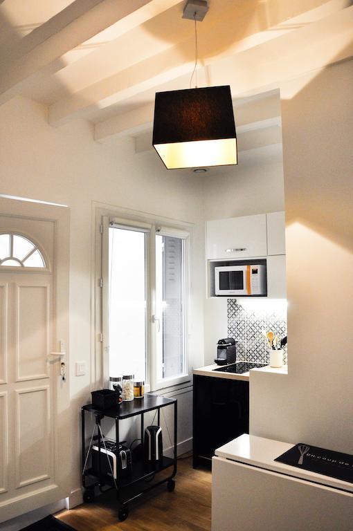 Ferienwohnung Duplex De Charme Au Coeur De Montmartre Paris Zimmer foto
