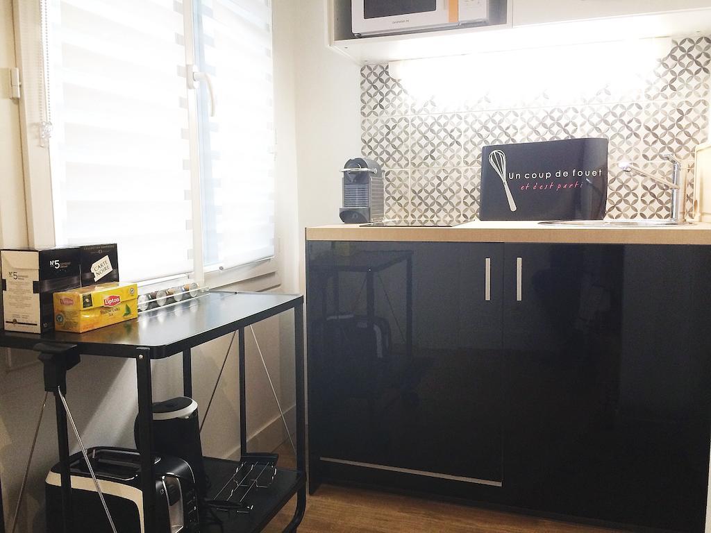 Ferienwohnung Duplex De Charme Au Coeur De Montmartre Paris Zimmer foto
